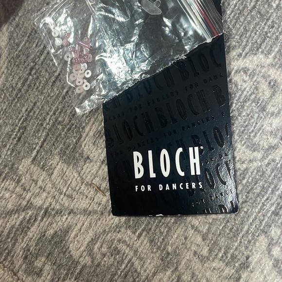 Bloch - Ruffle Back Bike Shorts w/ Beads - Light Pink #CR7614 - Picture 5 of 10